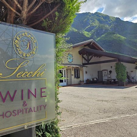 Relais Divino Ala Exterior foto